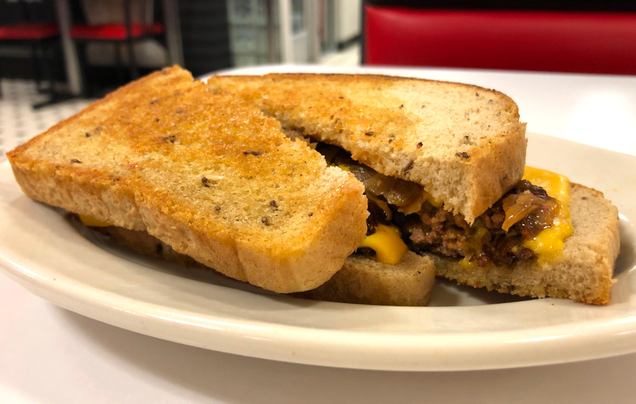 Illustration for article titled Every Steak 'n Shake burger, ranked